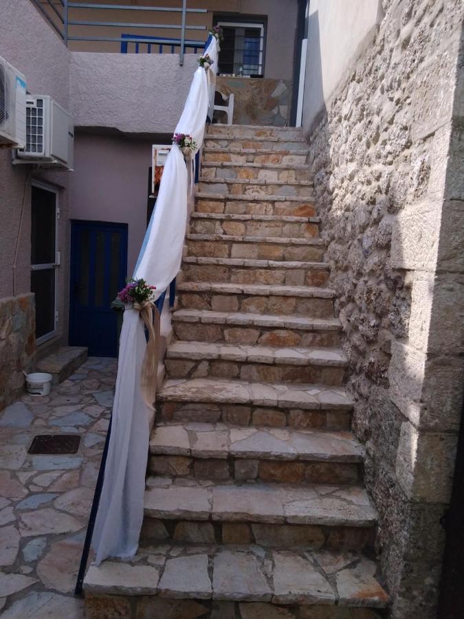 Appartamento Crecian Water Front Aigeira Esterno foto